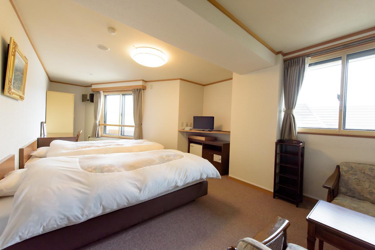 Hotel Ichinose Яманути Экстерьер фото