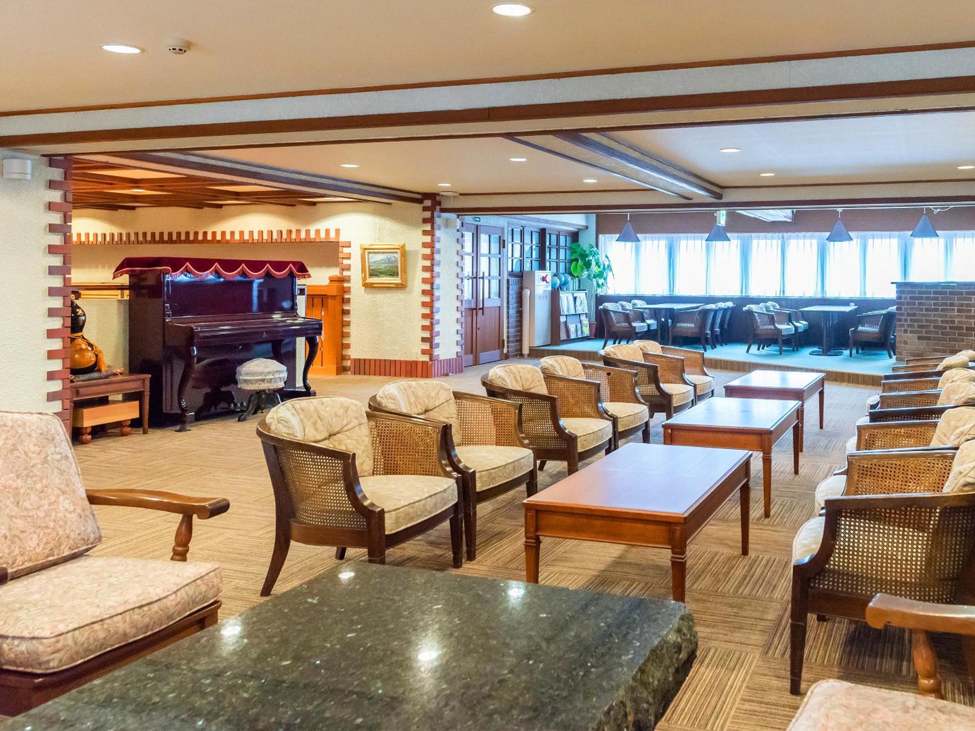 Hotel Ichinose Яманути Экстерьер фото